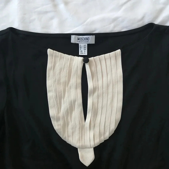 Moschino Cheap and Chic Pleated Tuxedo Style 100% Silk Long Sleeve Blouse Size 6 - Picture 8 of 16